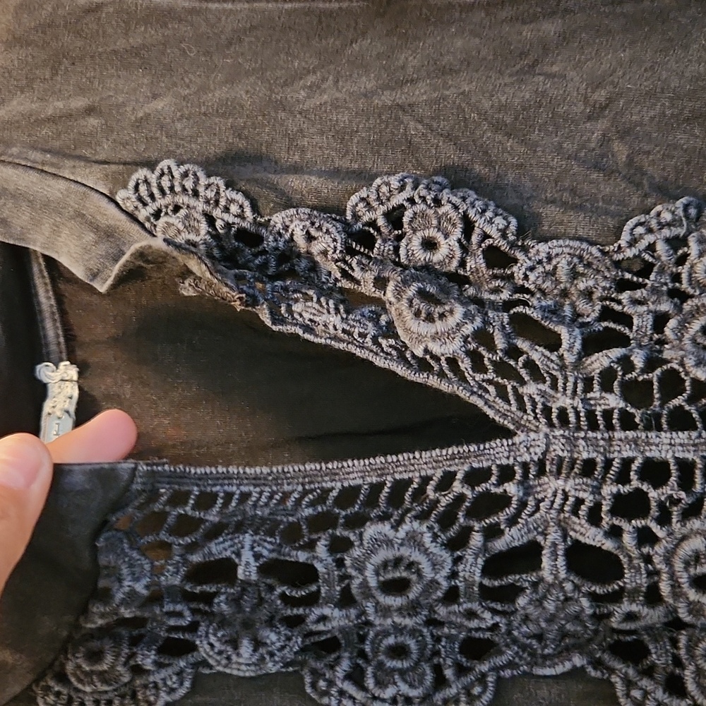 Gimmicks by BKE Black Tank Top with Sexy Lace Front - Picture 4 of 4
